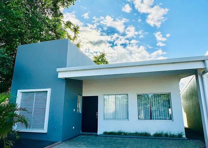 Remote Work Haven 15 Minutes From The Villa *